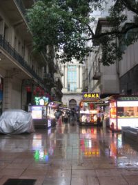 No.031　雨の日の上海ネオン